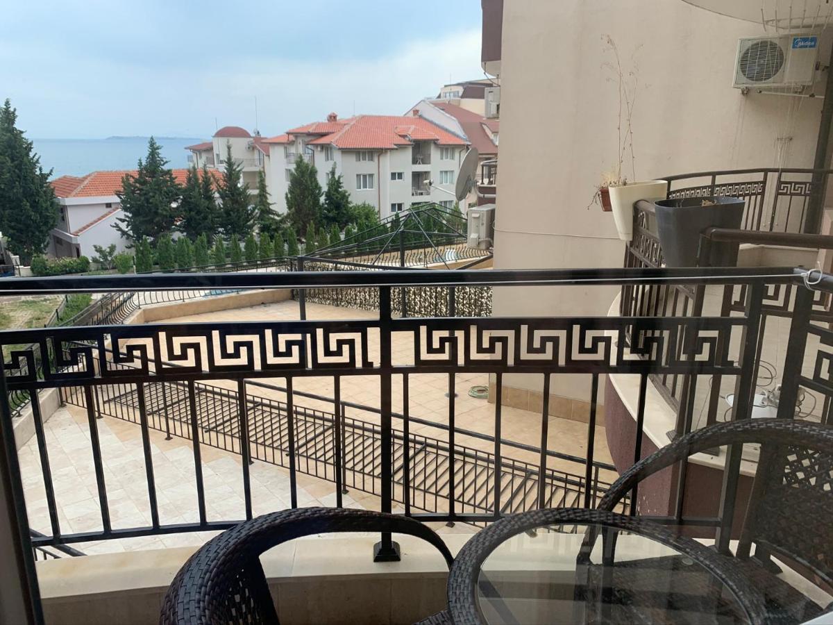 Marina Bay Apart Saint Vlas Sveti Vlas Exterior photo