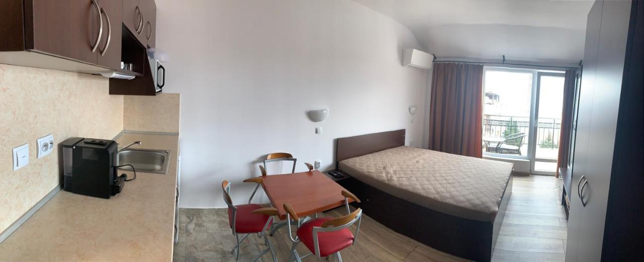 Marina Bay Apart Saint Vlas Sveti Vlas Exterior photo