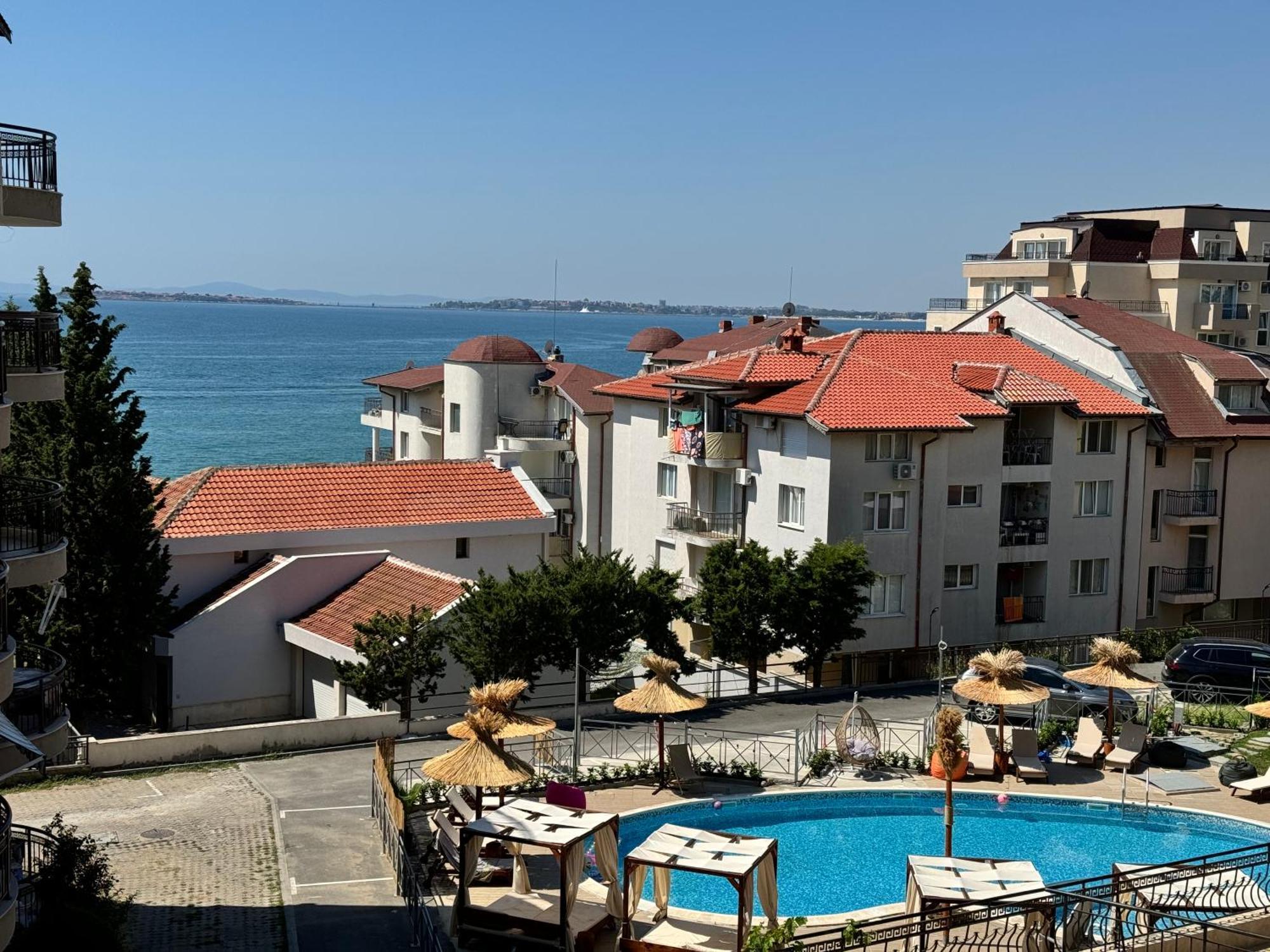 Marina Bay Apart Saint Vlas Sveti Vlas Exterior photo